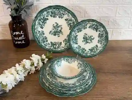 Resim Porser Velour Green Fulya Yemek Takımı 24 Parça