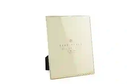 Resim Mikasa Moor Gold Metal İnce Çerçeve 20X25Cm