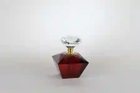 Resim Kristal Kırmızı Şişe 13x10cm